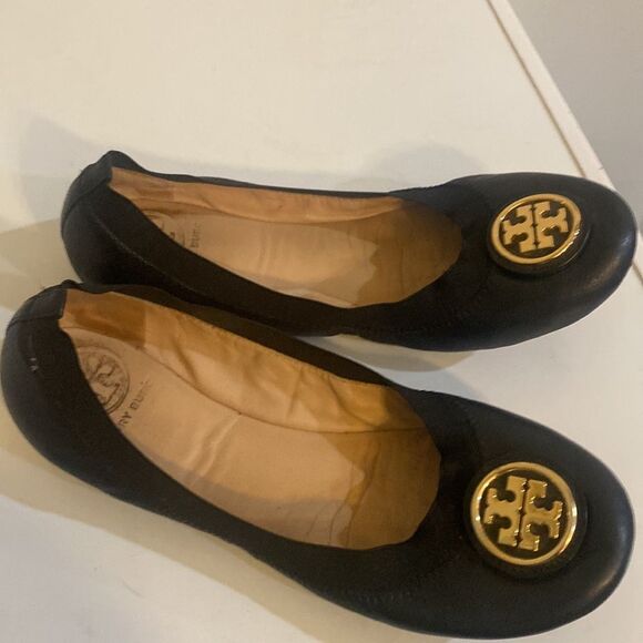 Tory Burch, black, ballerina flats, slip on shoes. Logo shoes - Picture 4 of 4